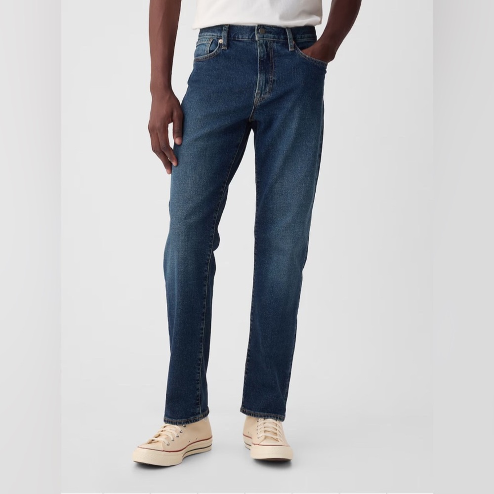 Gap Straight Jeans Resin Rinse 33x32 NWT